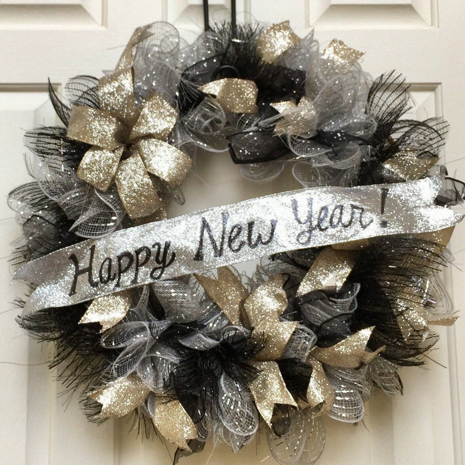 New Years Wreath, New Year's Eve Party Decoration, Silver Black