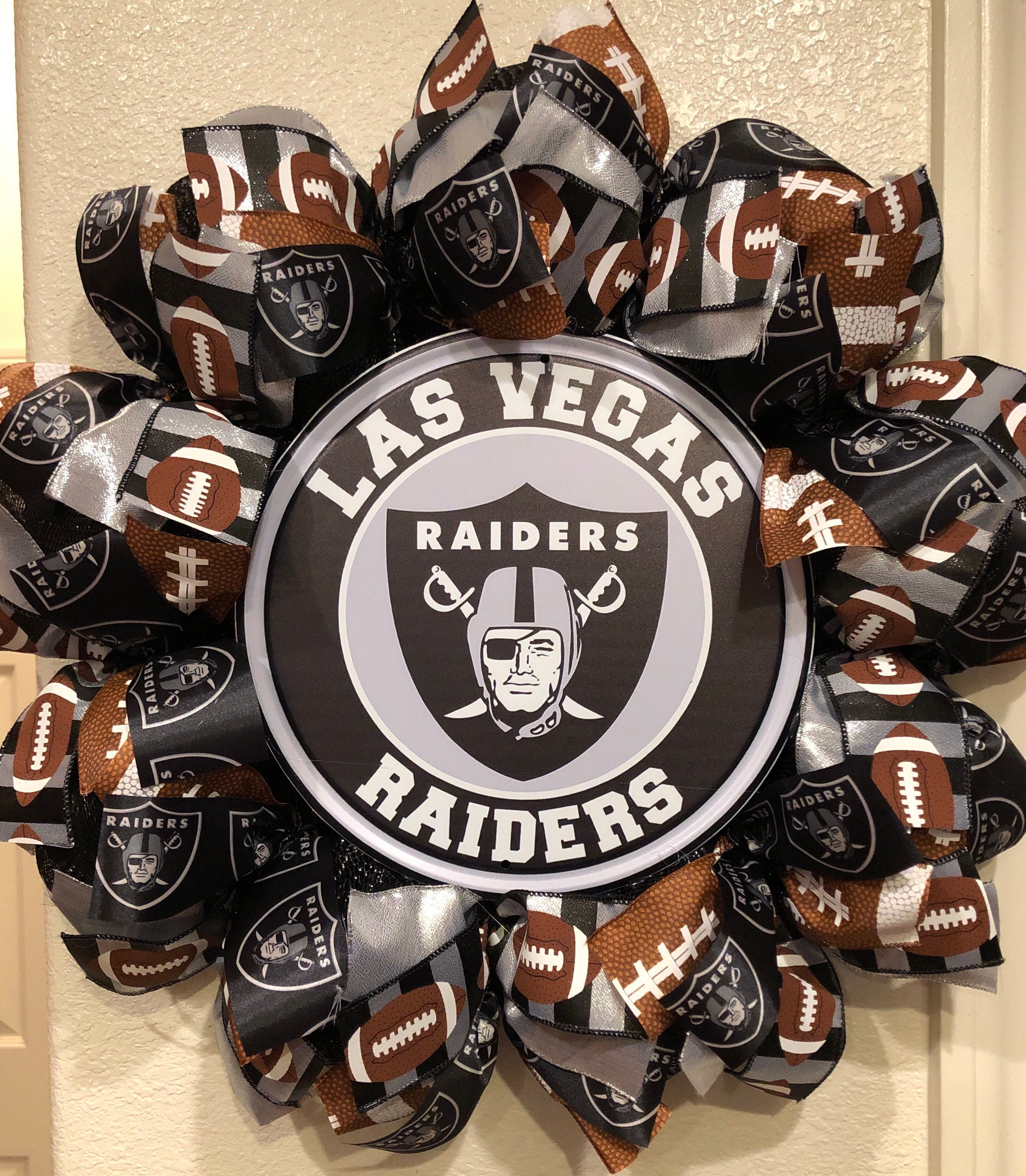 LAS VEGAS RAIDERS Tin Sign NFL 12 X 8 Metal Sign Support Your Team