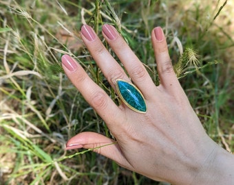 Emerald ring · available in different cuts · 925 Sterling silver and 14K Gold plated · Adjustable band