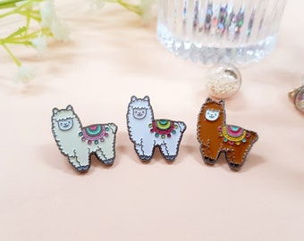 Alpaca pin-badge