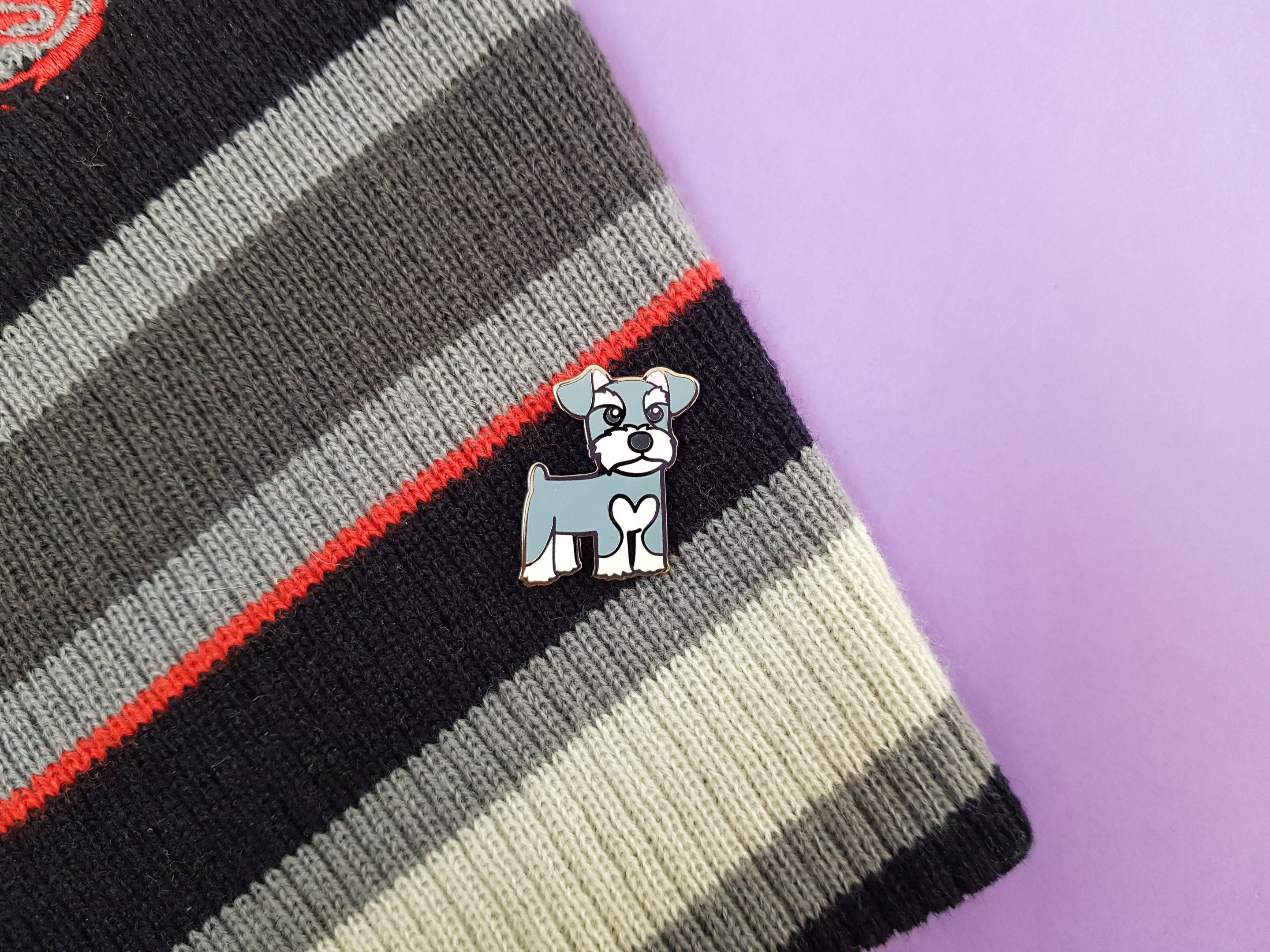 Clumber Dog Brooch Badge Pin Scarf Fastener Gift in Black