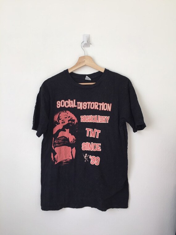 Vintage 00’s Social distorting band tee/ vintage b