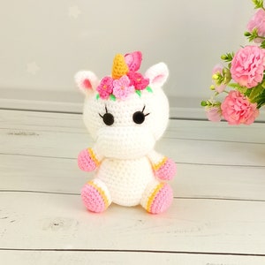 Animal amigurumi, Crochet toy, Easy crochet unicorn pattern, Amigurumi unicorn, Pattern crochet, Crochet pink unicorn, Unicorn pattern