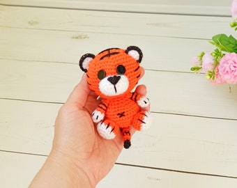 Crochet Amigurumi Tiger Pattern, English Tutorial (Digital PDF)