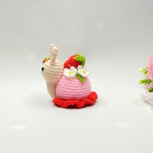 Crochet snail with strawberries PDF pattern, Pattern in English instant download, Amigurumi cupcake , Crochet Snail Plush Tutorial