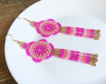 Huichol flower beaded earrings with fringe, Hot pink Mexican mandala earrings, Fuchsia floral seed bead earrings