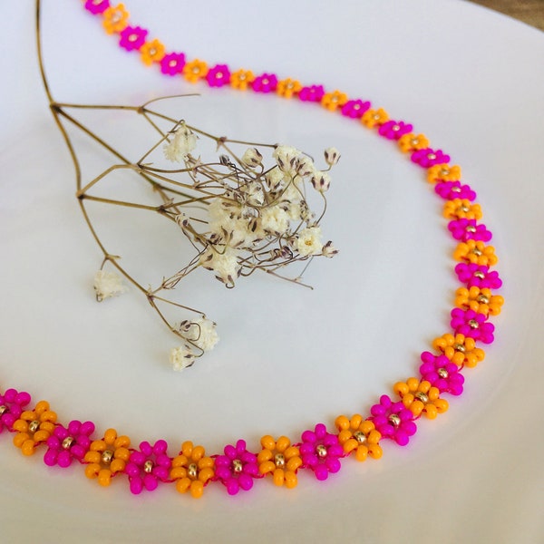 Hot pink orange floral seed bead choker, Magenta daisy chain beaded necklace, Cute hippie beach choker