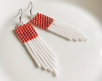 Red mosaic square beaded earrings with white fringe, Elegant seed bead earrings, Summer bride earrings