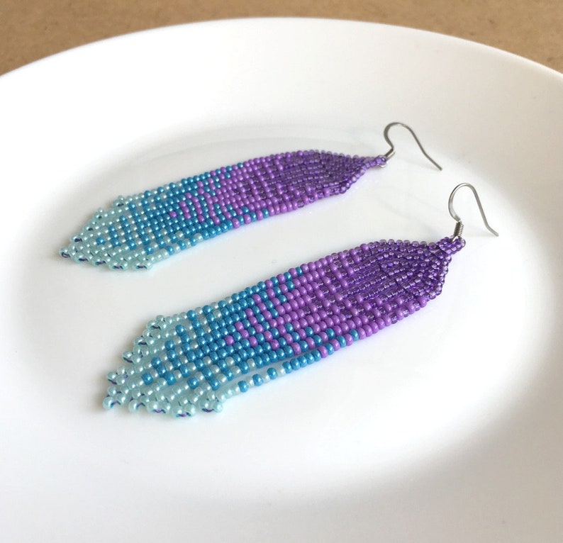 Lavender sky blue ombre seed bead earrings, Waterfall fringe bead earrings, Beaded handwoven earrings, Trendy gradient earrings image 8