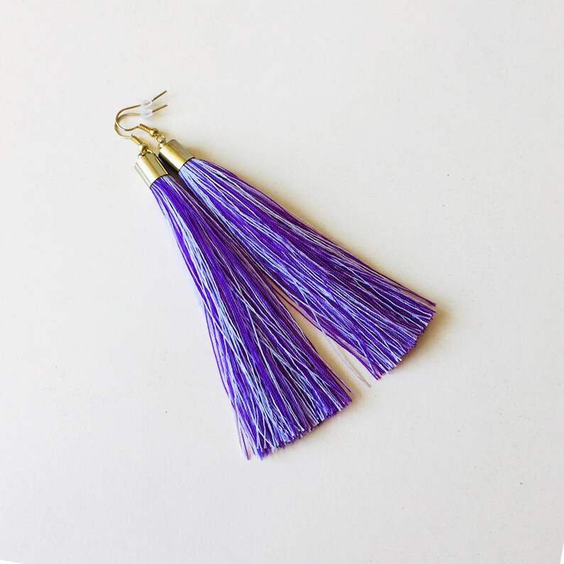 Evening tassle earrings Ombre fringe earrings Lilac macrame earrings Long purple tassel earrings