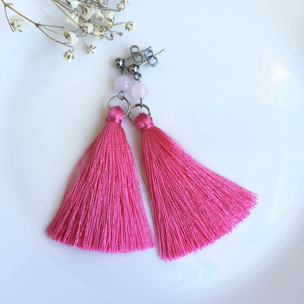 Hot pink tassel earrings with bead, Boho fuchsia fringe stud earrings, Tribal magenta earrings