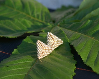 Miyuki triangle stud earrings, Bright geometric seed bead earrings, Elegant triangle studs