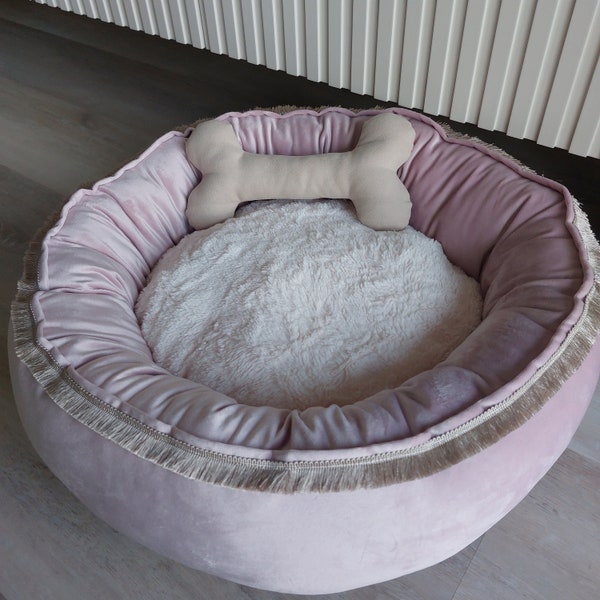 Dog owner gift - custom, cosy bed