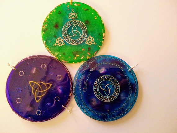 Round Chi Gate Ornaments Celtic Knot Mandala Healing Life Etsy