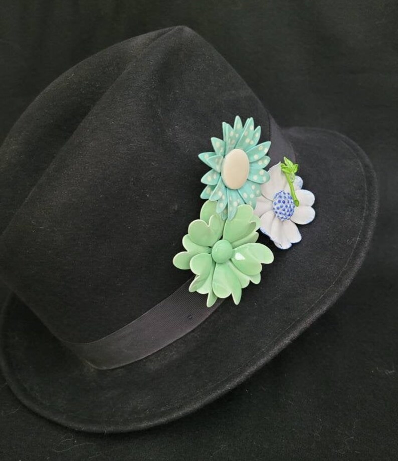 1950/'s Enamel Flower Brooch Vintage Floral Costume Jewelry Mid Century Kitschy Flower Pins