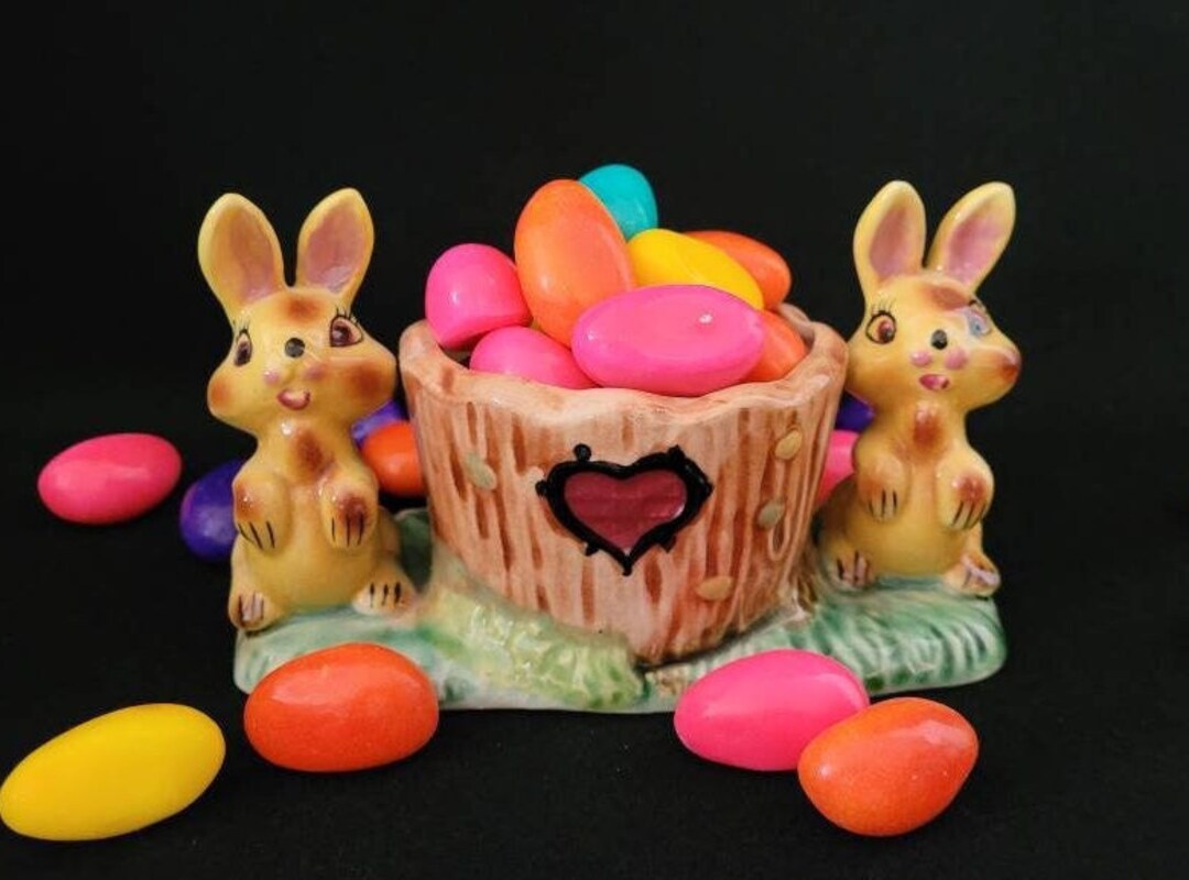 Vintage Easter Bunny Candy Dish/ Kitschy Bunny Container / Vintage