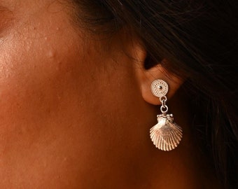 Boucles d'oreilles coquillages argentés - Boucles d'oreilles coquillages - Boucles d'oreilles coquillages - Boucles d'oreilles coquillages argentées - Boucles d'oreilles coquillages bohèmes - Argent recyclé écologique