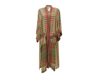 Recycelter Sari-Kimono – Upcycled Saree-Maxi-Kimono – Strandhülle – Boho-Kaftan – Paisley-Print-Kimono-Robe – Kunsthandwerk – seidige Robe