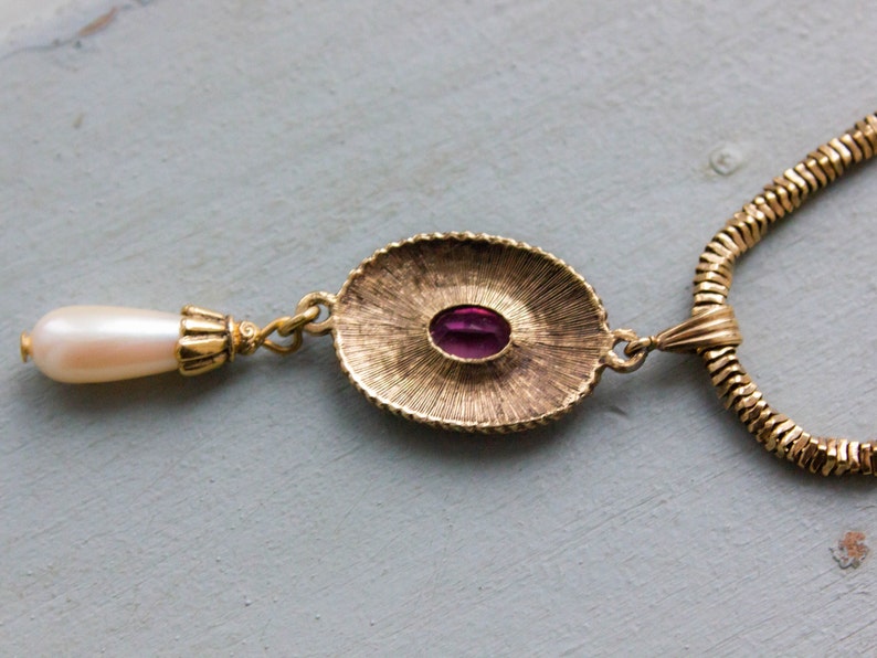 Details about Vintage 1928 Gold Tone Chain Pink Acrylic Chandelier Beaded Pendant Necklace Details about Vintage 1928 Gold Tone Chain Pink Acrylic Chandelier Beaded Pendant Necklace