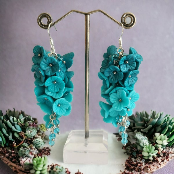 Boucles d'oreilles grappe de fleurs en fimo et acier inoxydable