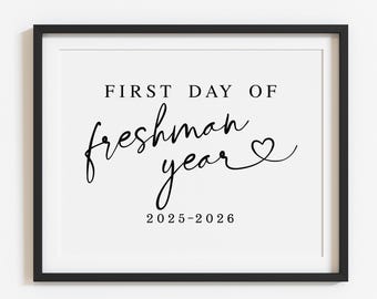 Minimalist First Day of 9th Grade Sign Printable, Modern Back to school 2025-2026, freshman year poster, Digital file, Instant download S1