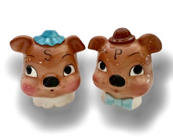 Napco Pig Boy and Girl Salt & Pepper Shakers Japan Anthropomorphic