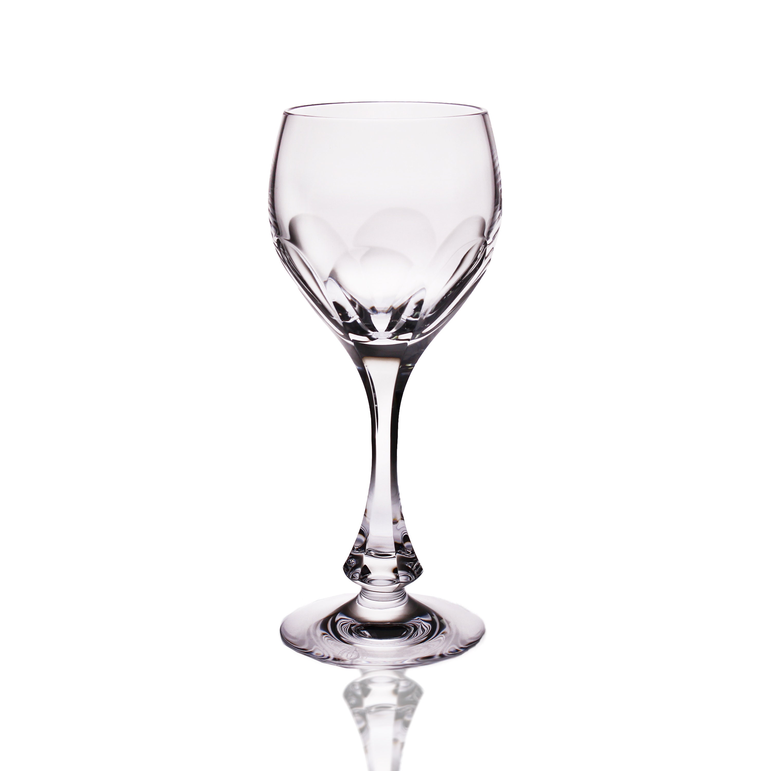 Lot de 6 Verres à Vin Rouge en Cristal Taillé Main.