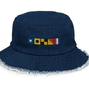 Pilote Épelé dans Les drapeaux du sémaphore Chapeau de seau en denim en détresse, drapeaux de signalisation nautique Chapeau de pilote