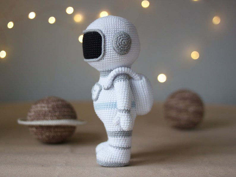 ASTRONAUT crochet pattern in English. Amigurumi Spaceman with the planet. Cosmonaut DIY. image 9