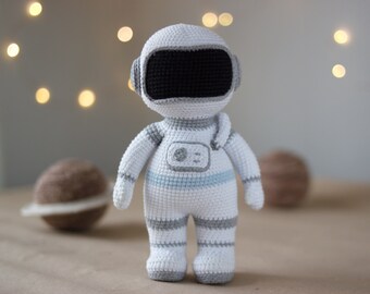 Astronaut toy space birthday gift for boy. Crochet astronaut with backpack. Spaceman. Moon man