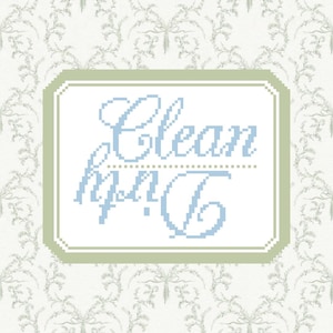 Puede incluir: Un cartel blanco con un borde verde y el texto "Clean up!" en letras cursivas azules sobre un fondo blanco con un patrón floral gris claro.