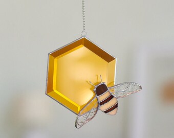 Suncatcher Stained Glass Honeycomb with a Honeybee Window hangings sun catcher Garden decoration gift for mom