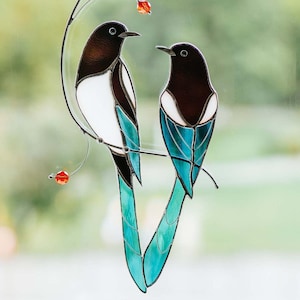 Stained Glass Magpie  Suncatcher Window Hanging Couple Birds Home Decor Father&#39;s Day Gift Stained Glass Bird Decoration for Window or Wall