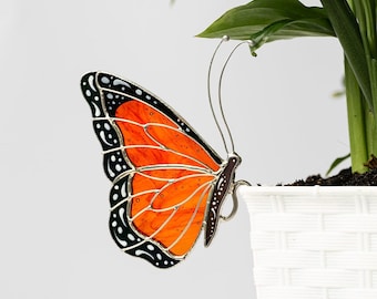 Stained Glass Butterfly Monarch Suncatcher pot decoration gift for women Light catcher Sun Room Decor Village style Father's Day Gift
