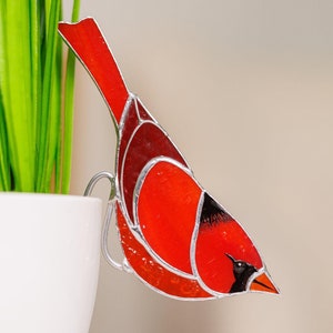 Stained glass Red cardinal planter decor Gift for mom Bird lover gift Father's Day gift Farmhouse decor flowerpot bird decoration