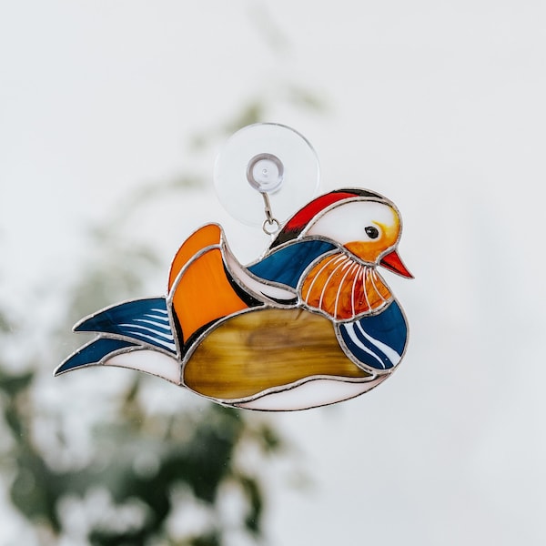 Vitrail attrape-soleil suspendu Canard mandarin, décoration moderne en vitrail unique, cadeau pour maman