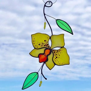 Glasmalerei Orchidee Blume Suncatcher Fensterbehang Ostern Geburtstag Geschenk für Papa Freund Schwester Kollege Housewarming Home Decor