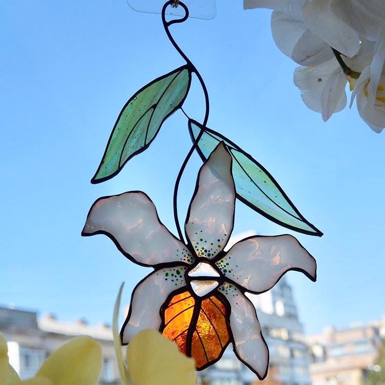 Dipinto su vetro 3D con fiori selvatici: acchiappasole colorato da appendere alla finestra, 53,3 x 28,9 cm - Italia
