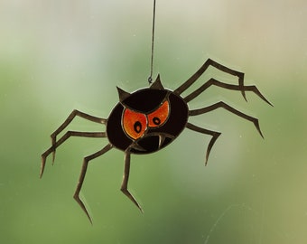 Halloween spider Stained glass suncatcher window hanging stained glass decor Halloween spider for the wall