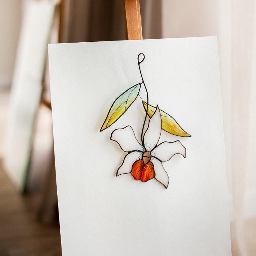 Acchiappasole con fiori in vetro colorato: da appendere alla finestra in stile bohémien - Italia