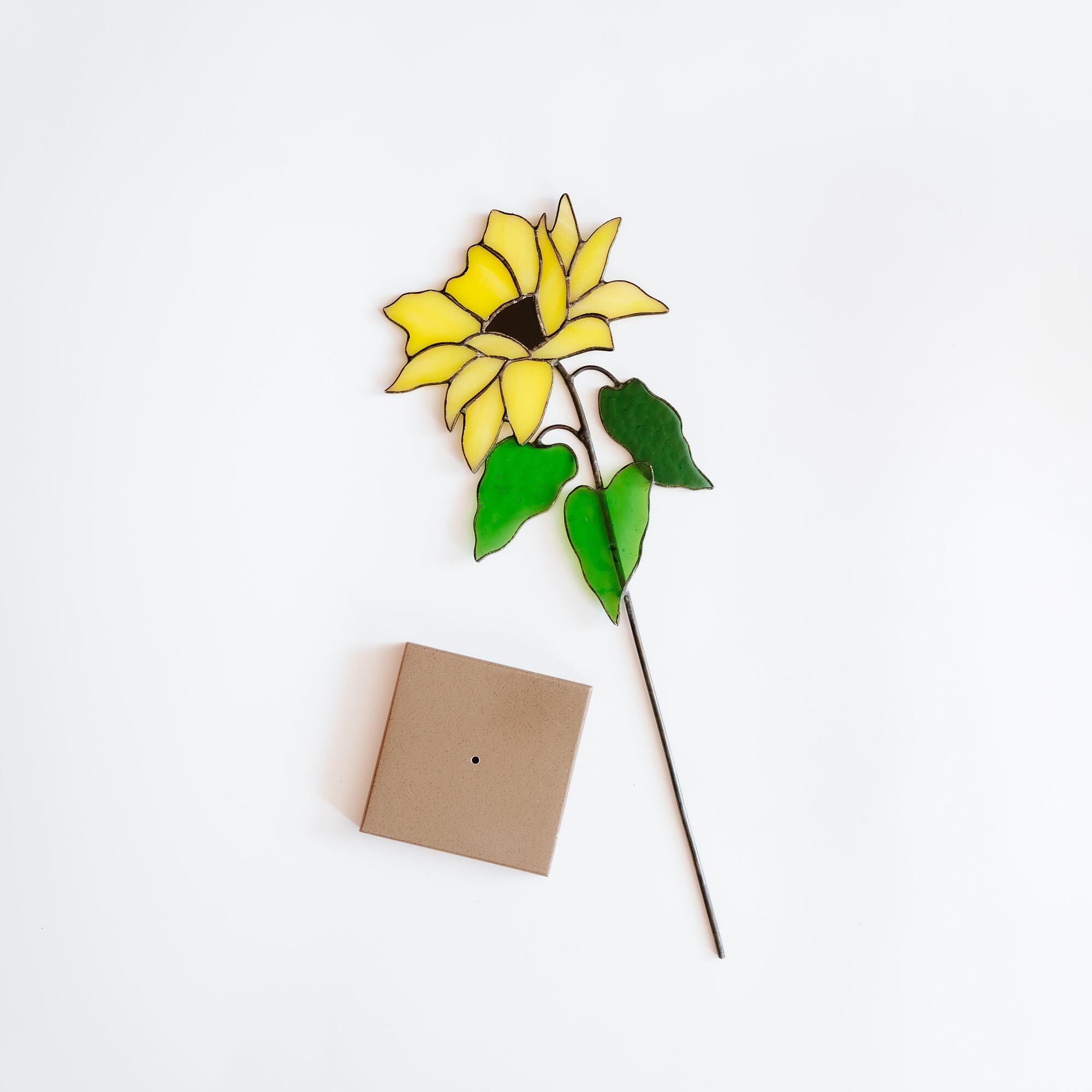 Acchiappasole in vetro colorato a forma di girasole fatto a mano