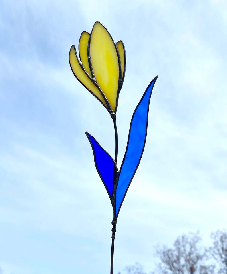 Stained Glass Garden Stake Glass Flower Blue Yellow Flower Etsy