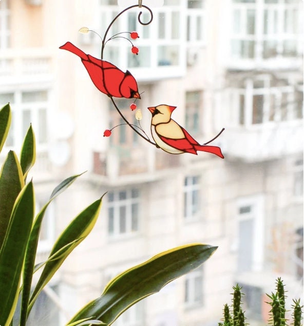 Red Window Hanging Ornament Decoration for Window Decoration Outdoor Garden Decor A Lovely Gift for Family Pair of Cardinal Bird Stained Glass Ornament #E 