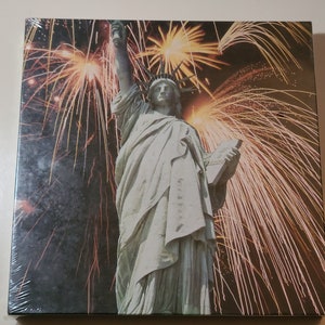over 500 piece Statue of Liberty Puzzle (Brand New & Sealed