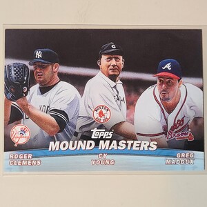 Mound Masters Roger Clemens, Cy Young, Greg Maddux 2001 Topps Combos Baseball Card
