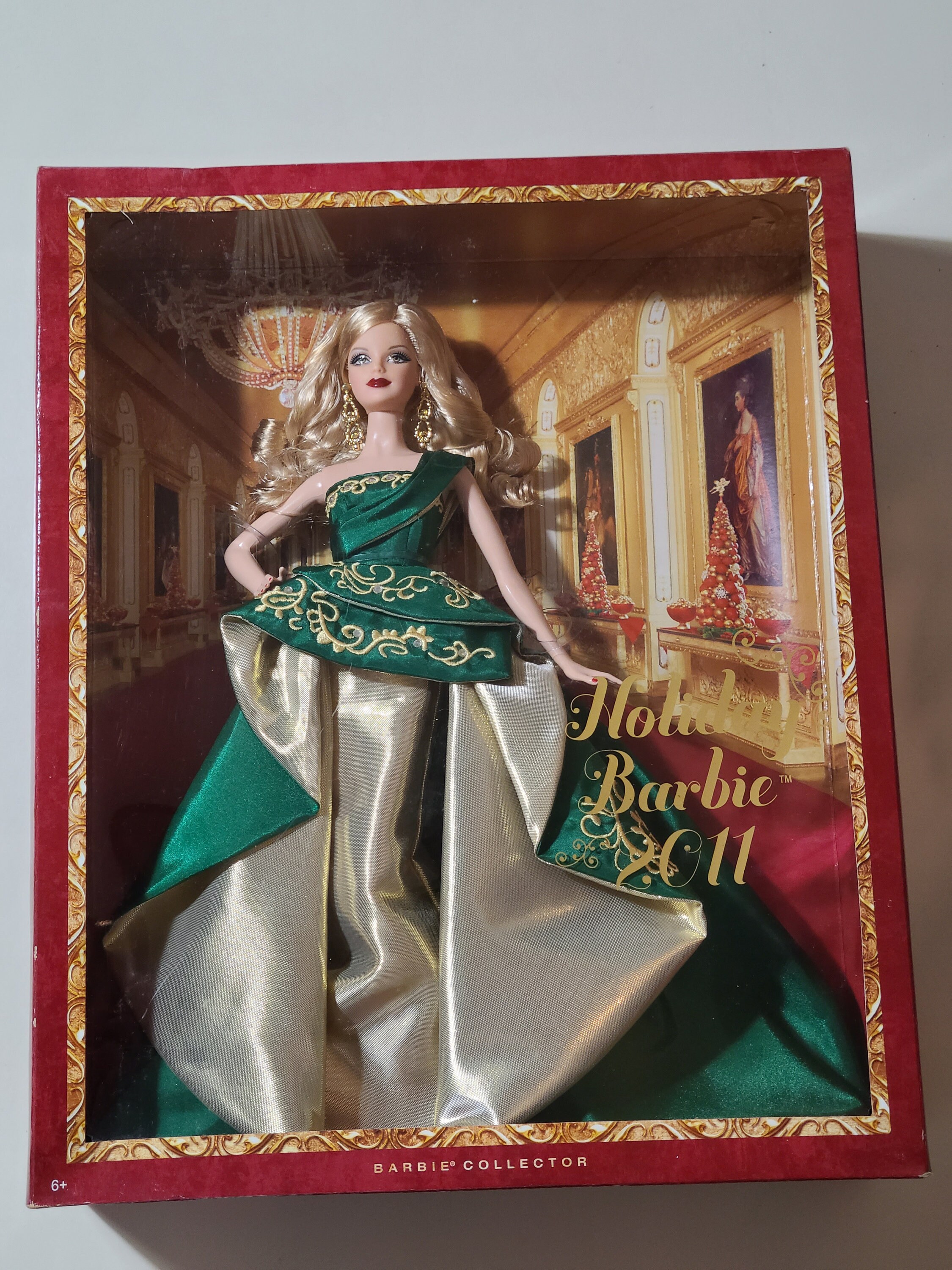 lens onderdelen Voel me slecht Holiday Barbie Collector 2011 Doll in Green Dress brand New - Etsy