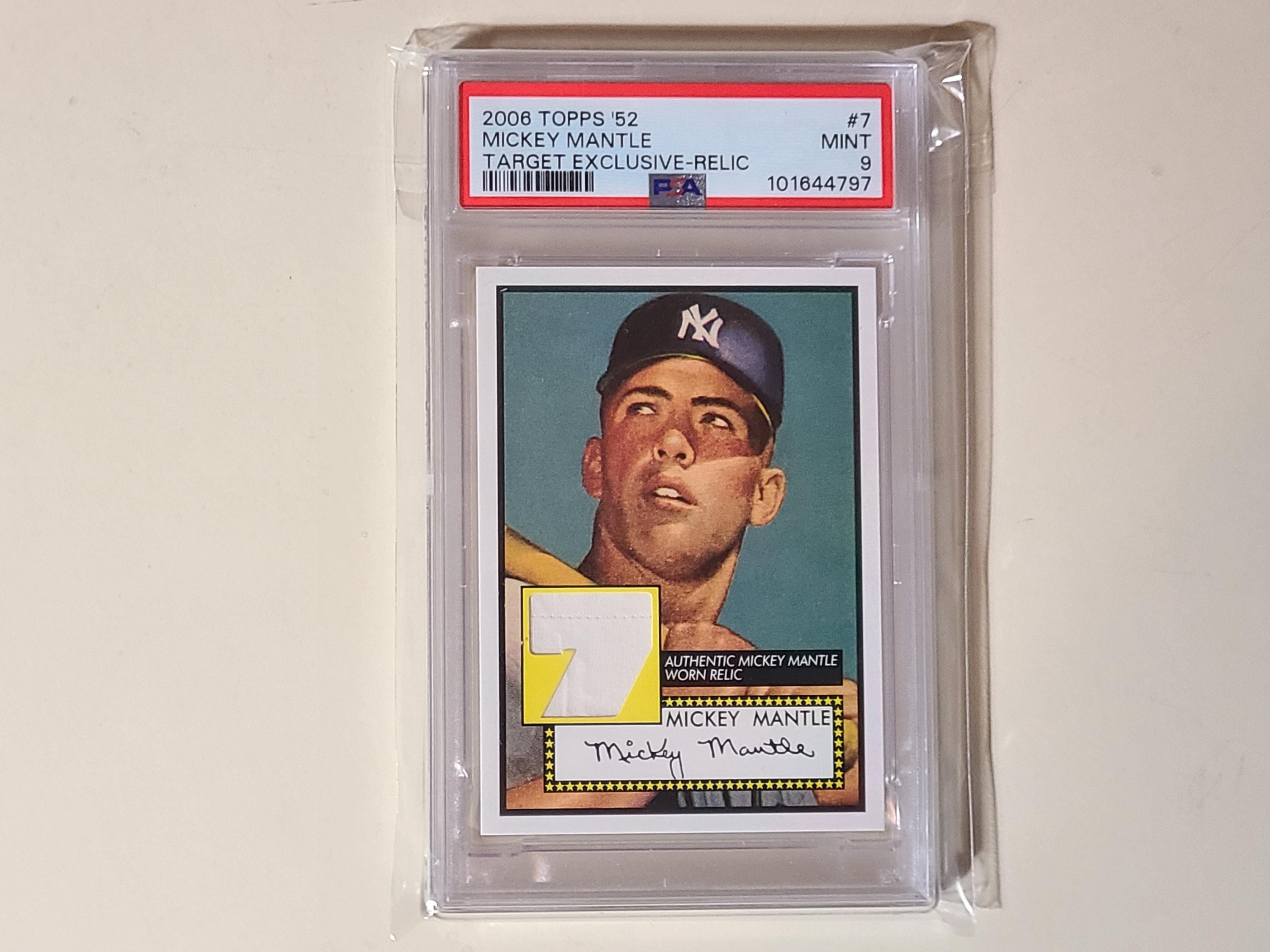 Mickey Mantle 2006 Topps 1952 Relic Jersey Memorabilia Baseball