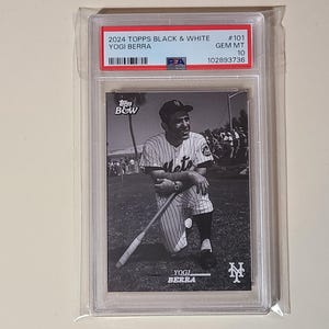 Yogi Berra 2024 Topps Black & White Baseball Card graded PSA 10 Gem Mint