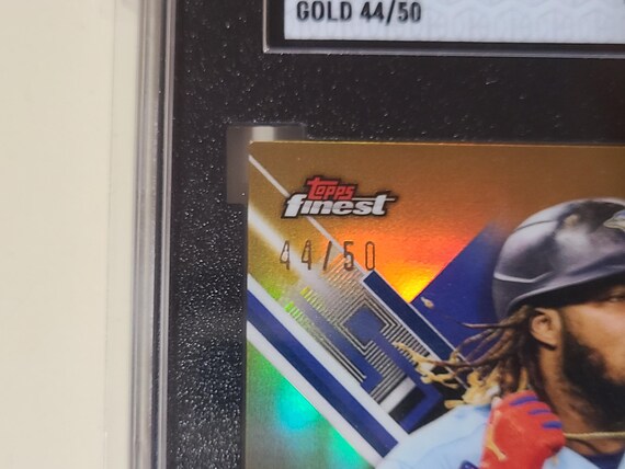 Vladimir Guerrero Jr. 2022 Topps Finest Gold Refractor Autograph
