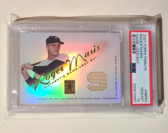 Roger Maris 2001 Topps Tribute Game Used Bat Relic Baseball Card graded PSA 10 Gem Mint